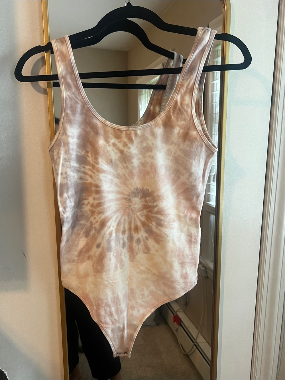 NWT Abercrombie & Fitch Tie -Dye Scoop Neck Bodysuit - size small